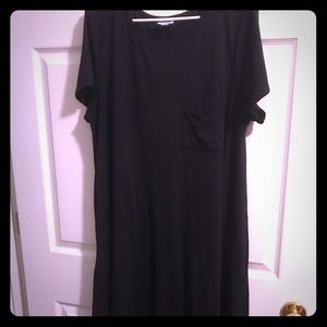 Unicorn!!!! Solid BLACK Lularoe Carly! EEuC!!